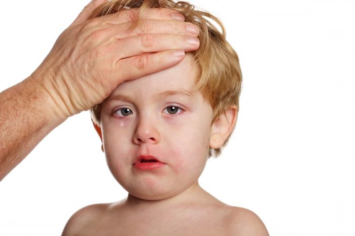 एक बच्चे में साइनसाइटिस के लक्षण: समय में बीमारी का पता लगाने के लिए कैसे?